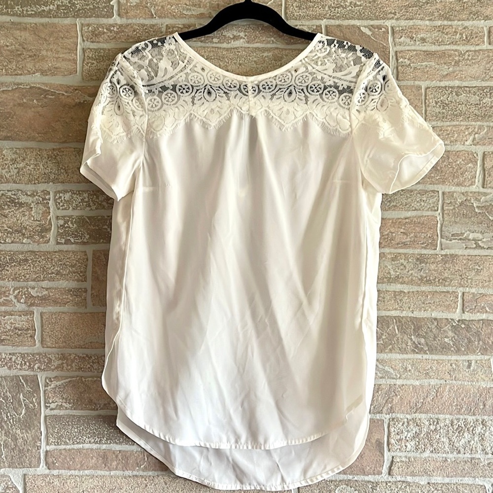 Abercrombie & Fitch Lace Shoulder Panel Top - Picture 1 of 4